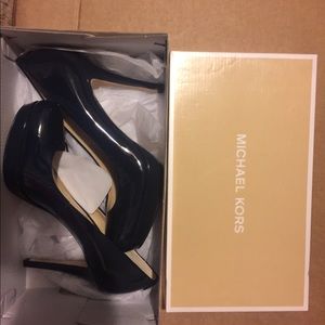 Michael Kors dress shoes